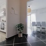 186 - Casa Aureliana Vista Mare A 100 Metri Dal Mare E - Parcheggio Gratis Incluso דירה לאווניה